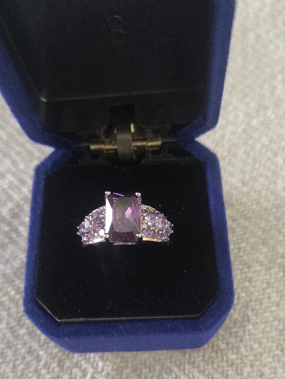 Elegant Purple Gemstone Cocktail Ring - 925 Silver